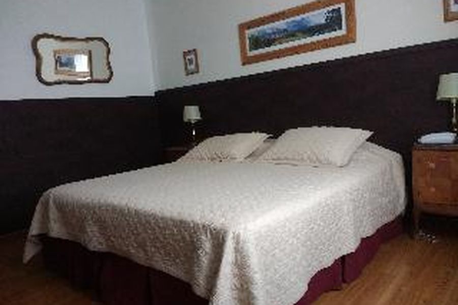 photo-0
