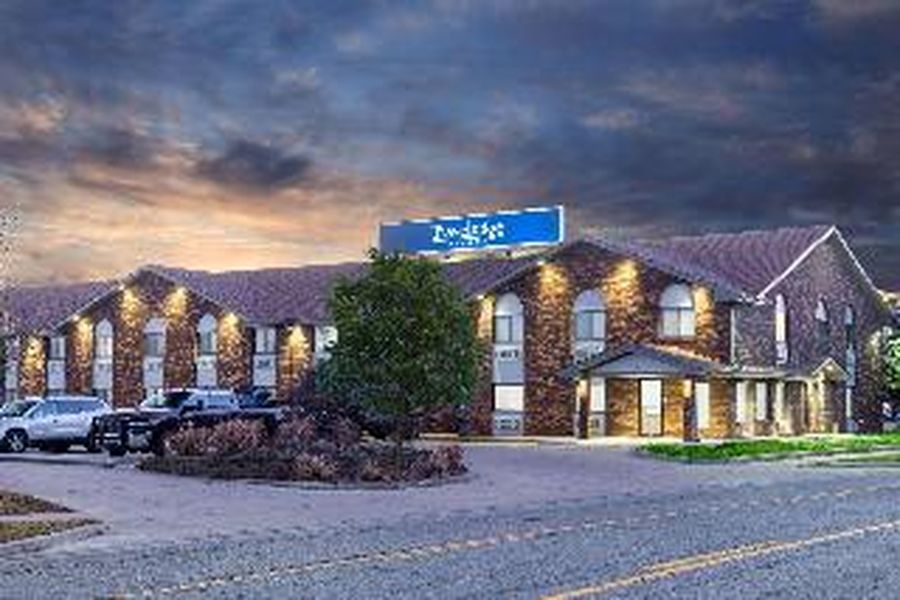 photo-1