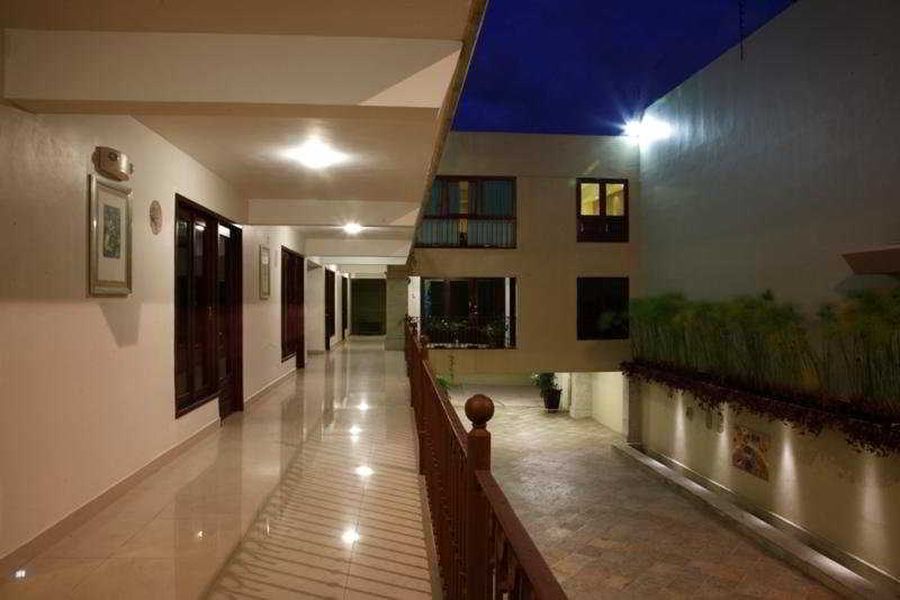photo-0