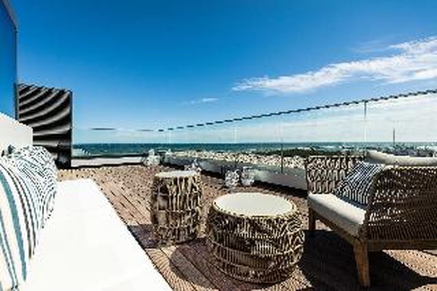 photo-0