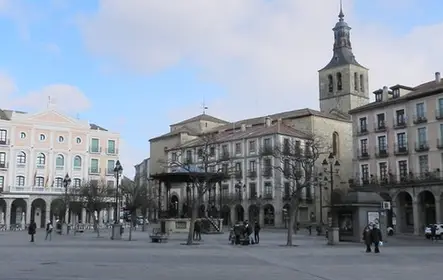 Toledo e Segóvia: Viagem de um dia saindo de Madri com entrada no Alcázar de Segóvia