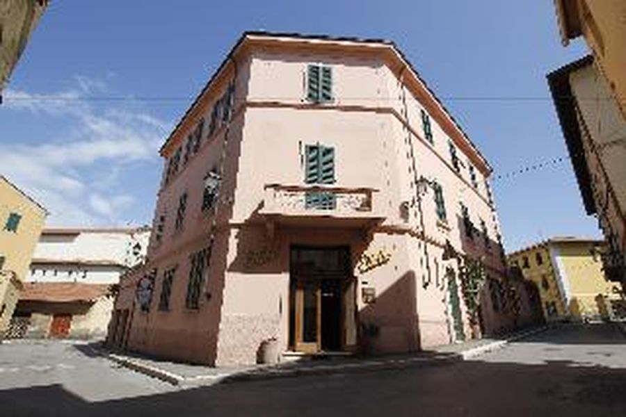 photo-1