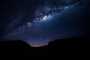 Via Láctea sobre as montanhas do deserto do Atacama - San Pedro de Atacama, Chile
