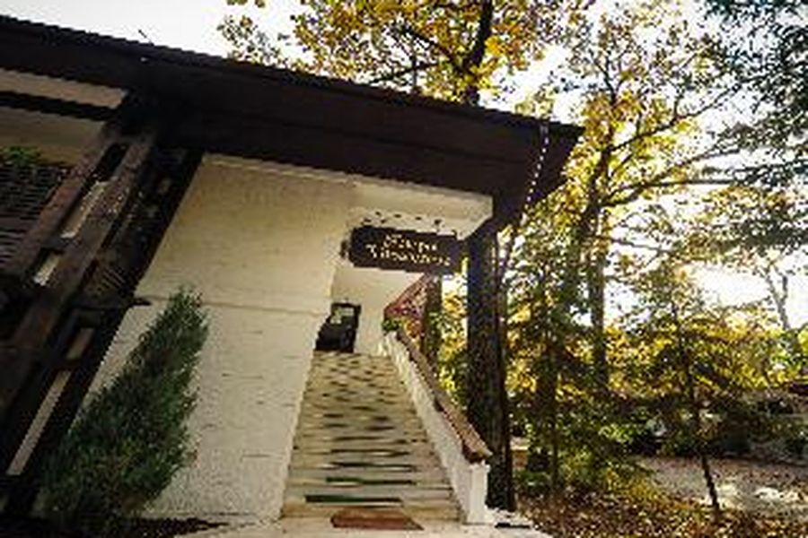 photo-1
