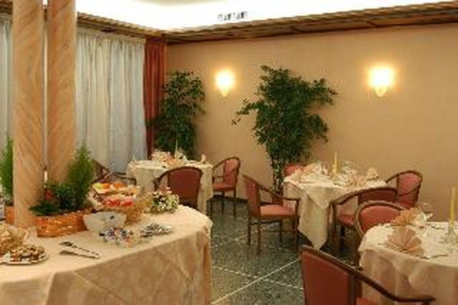 photo-1