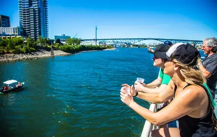 Cruzeiro turístico Happy Hour em Portland