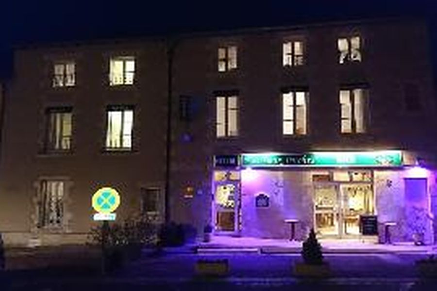 photo-0