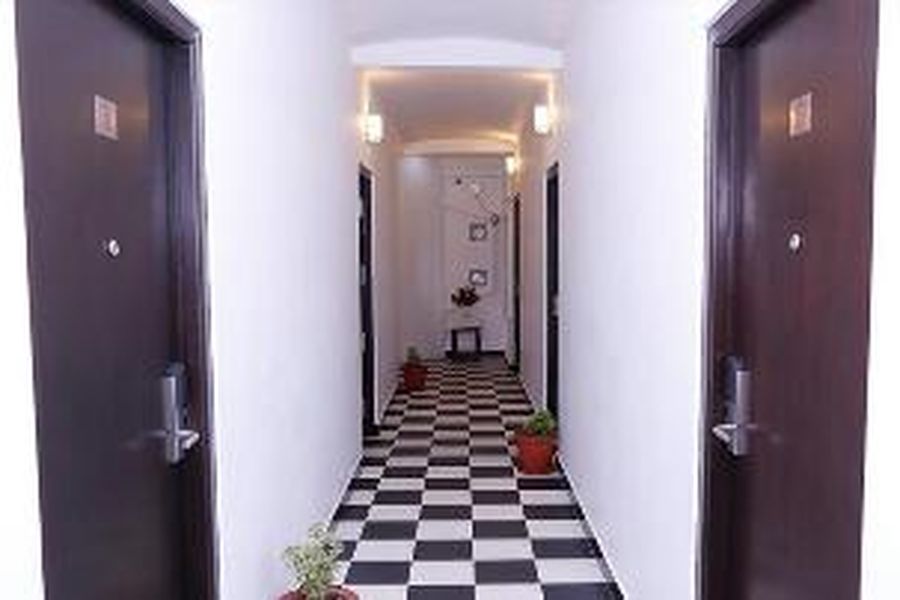 photo-0