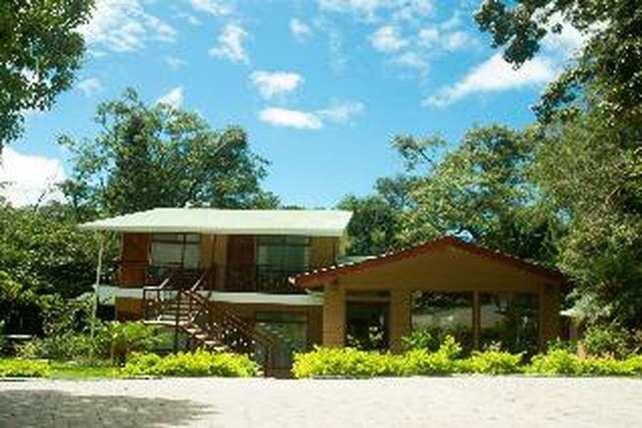 photo-0
