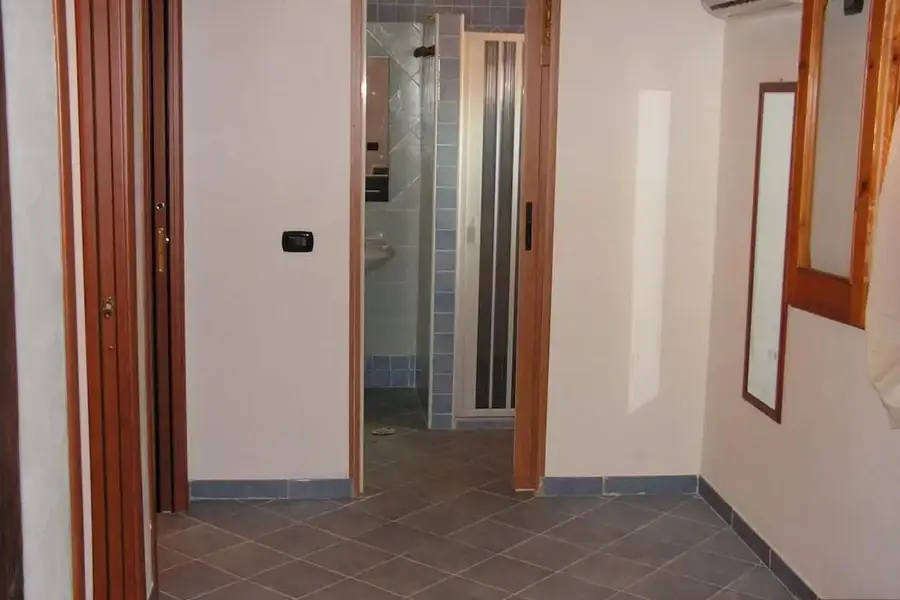 photo-0