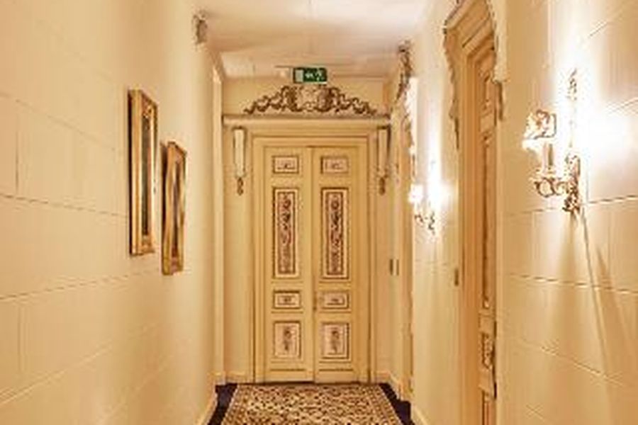 photo-1