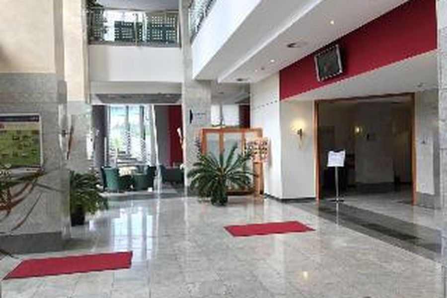 photo-1