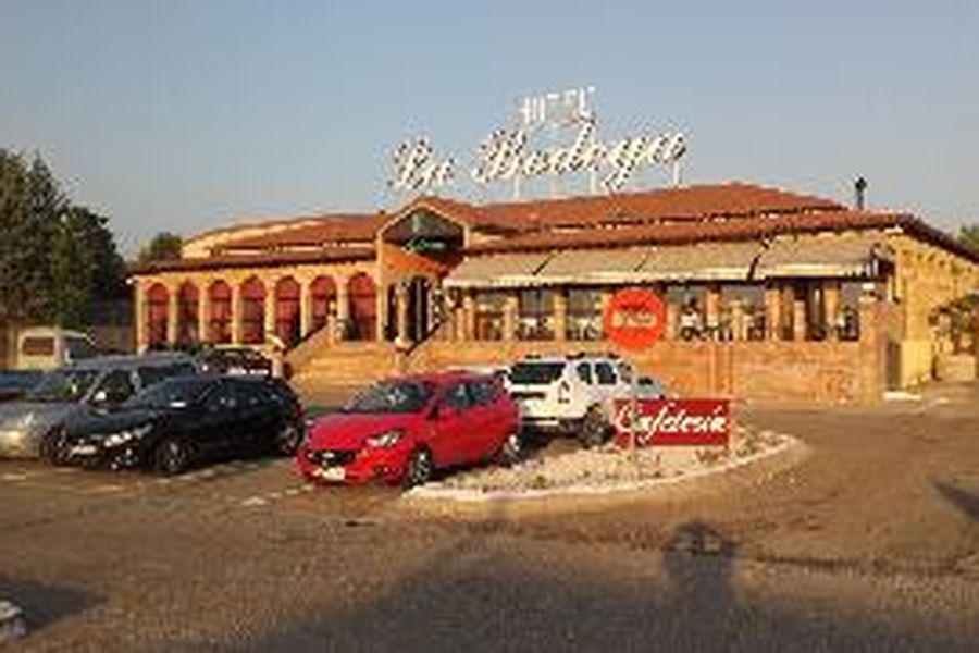 photo-1