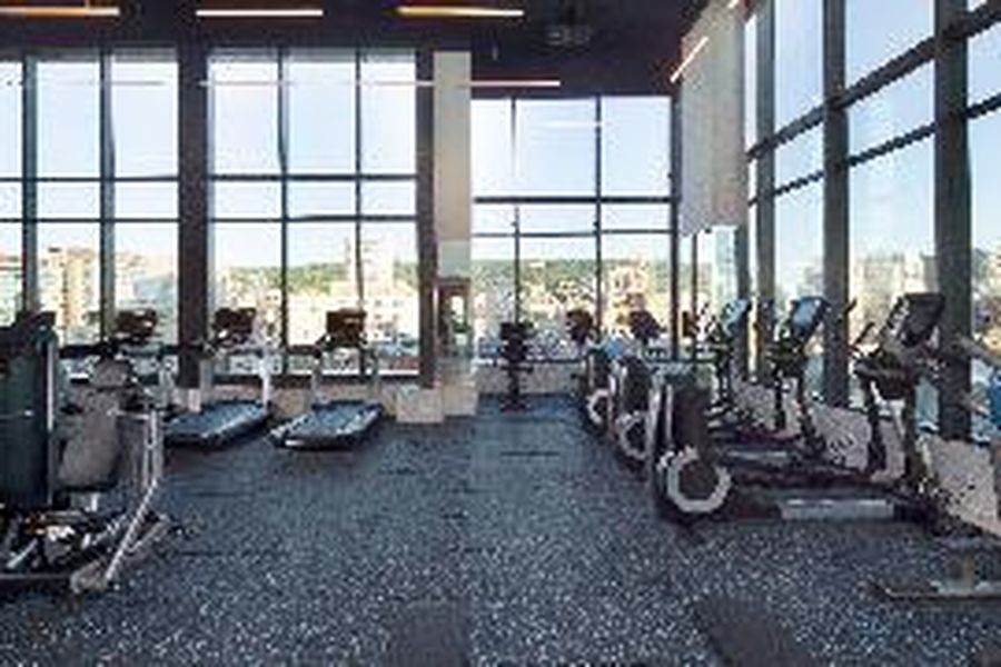 photo-0