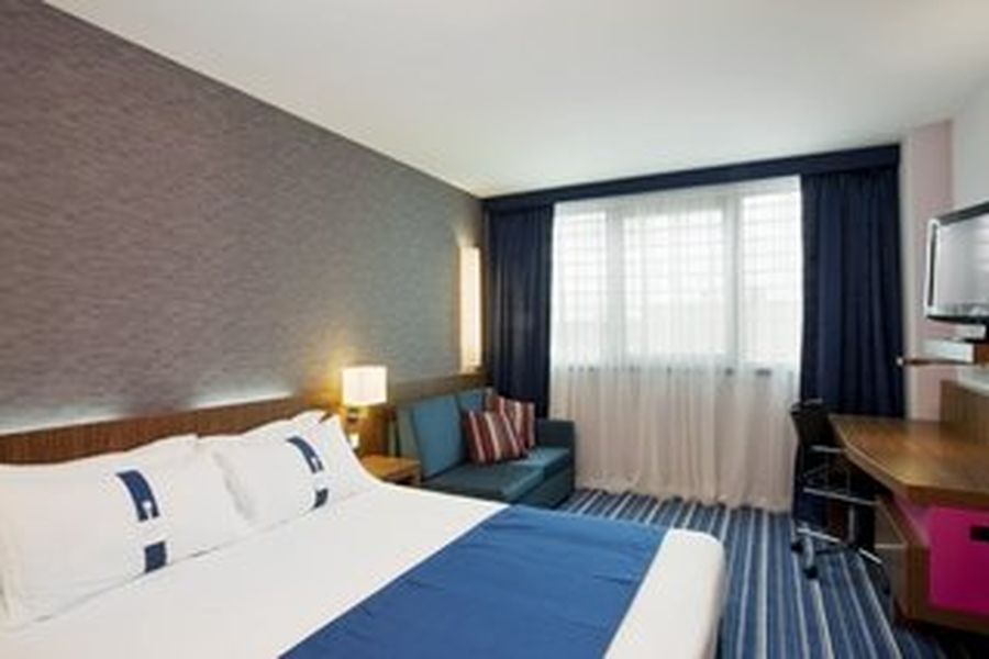 photo-1