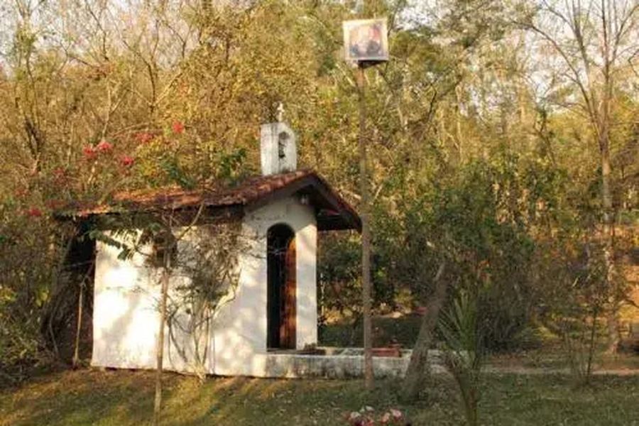 photo-0